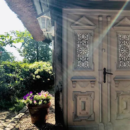 Appartement Gemuetliche Reetdachkate An Der Elbe *